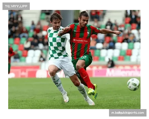 三中卫体系显韧性 利兹联英超主场不败秘诀解析